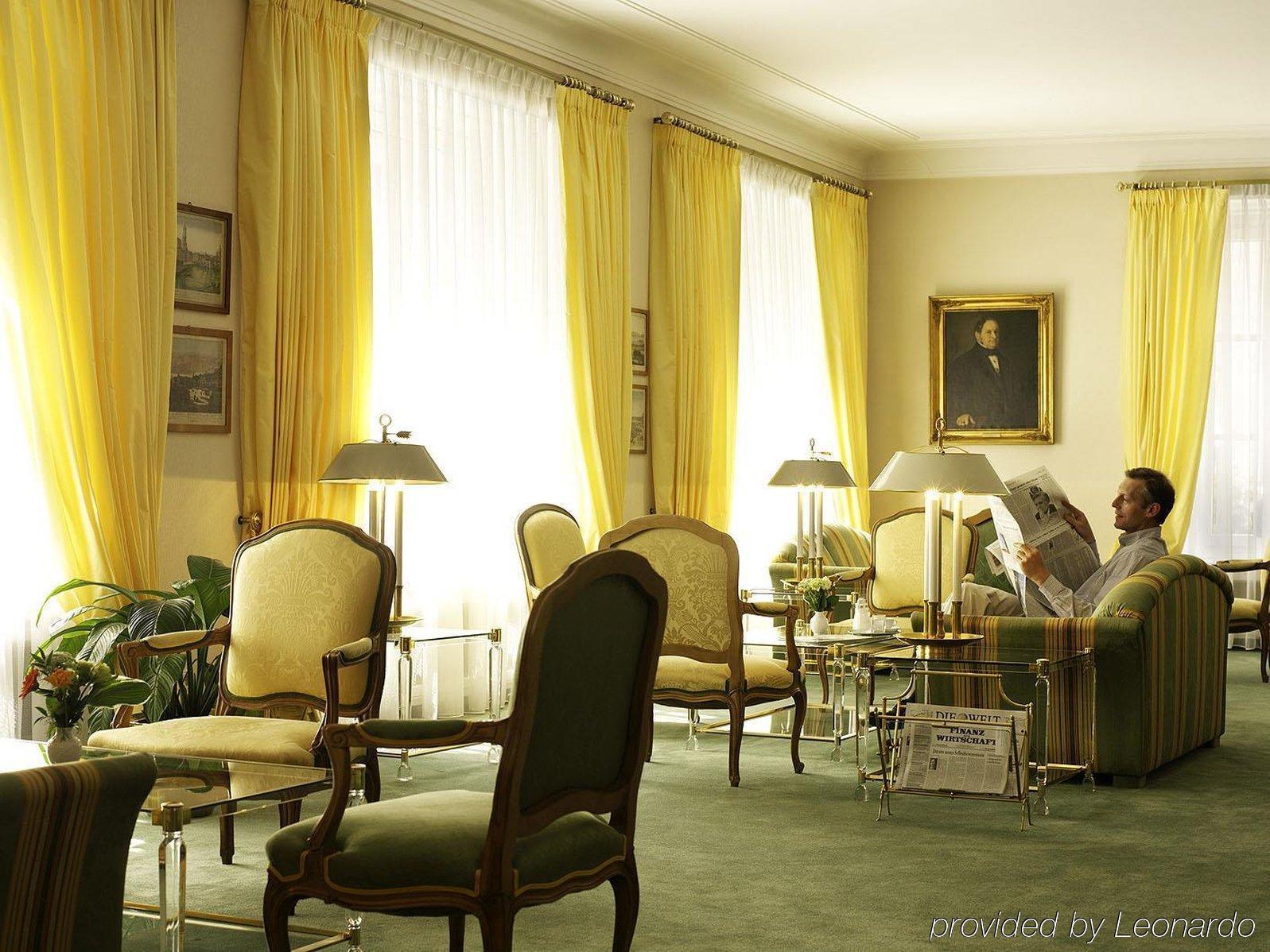 فندق بايريشا هوف لينداو المظهر الداخلي الصورة The lobby