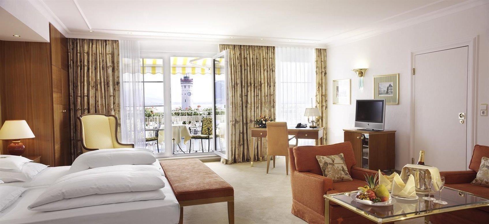 فندق بايريشا هوف لينداو المظهر الخارجي الصورة A typical room at the Hotel de France