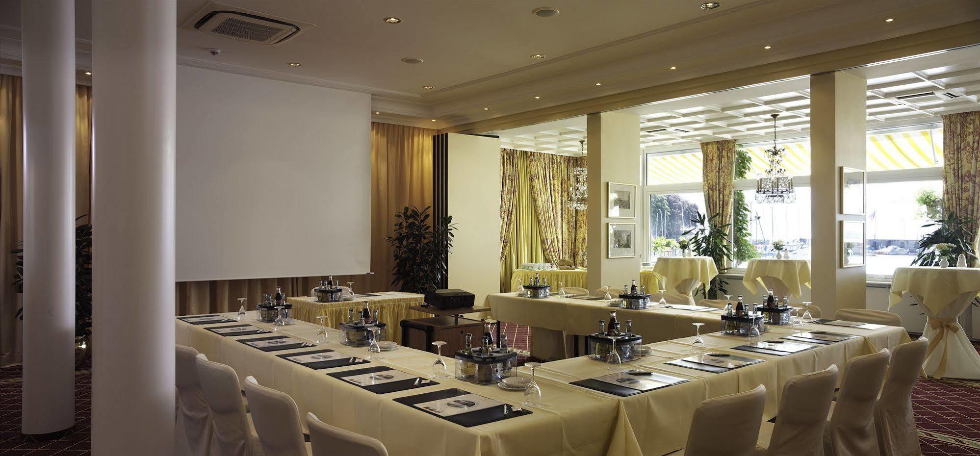 فندق بايريشا هوف لينداو المظهر الخارجي الصورة Meeting room